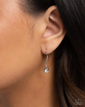 Load image into Gallery viewer, Focused Affection - White Heart Necklace