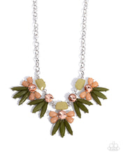 Load image into Gallery viewer, Folklore Flair - Green Paparazzi Necklace