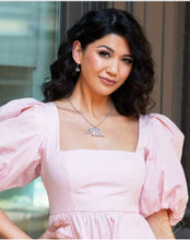 Load image into Gallery viewer, Unforgettable Shimmer