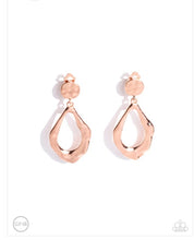 Load image into Gallery viewer, Metallic Mezzanine Copper Clip-on Earrings