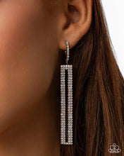 Load image into Gallery viewer, Elongated Ease - white - Paparazzi earrings
PAPARAZZI JEWELRY SKU: P5HO-WTXX-243XX