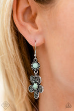 Load image into Gallery viewer, Simply Santa Fe - Complete Trend Blend Set - Paparazzi Fashion Fix