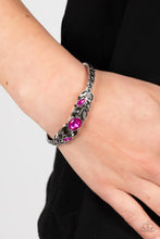 Load image into Gallery viewer, Vogue Vineyard - Pink Paparazzi Bracelet