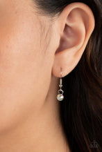 Load image into Gallery viewer, Swinging Shimmer - Green Paparazzi