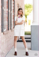 Load image into Gallery viewer, Glimpse of Malibu