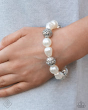 Load image into Gallery viewer, Fiercely 5th Avenue - Complete Trend Blend Paparazzi Set

