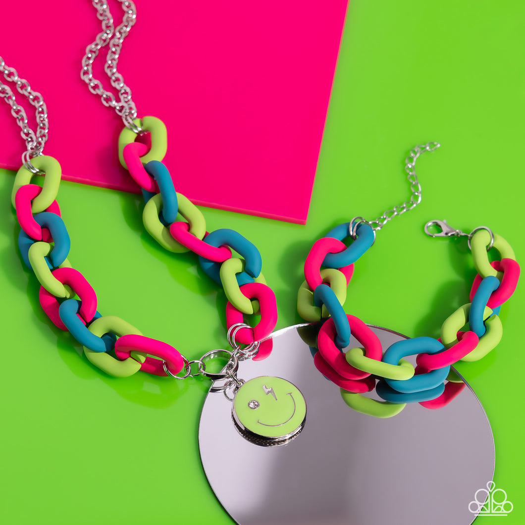 Speed SMILE Go the Extra Green SMILE Necklace with Bracelet