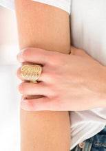 Load image into Gallery viewer, Dazzle Daze - Gold Ring
