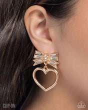 Load image into Gallery viewer, Matchmaking Model Gold Clip-on Earring
