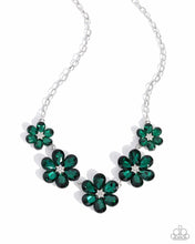 Load image into Gallery viewer, Paparazzi WHIMSICAL WAY green necklace
