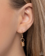 Load image into Gallery viewer, Paparazzi 💕Candescent Coils 💕Gold Necklace
