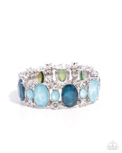 Load image into Gallery viewer, Moderate Moment Paparazzi Bracelet
