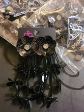 Load image into Gallery viewer, Floral Future Black Post Earring
