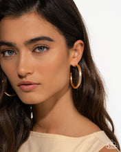 Load image into Gallery viewer, Sinuous Sheen Paparazzi Earrings
