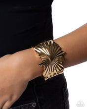 Load image into Gallery viewer, Confident Companion Gold Bracelet
