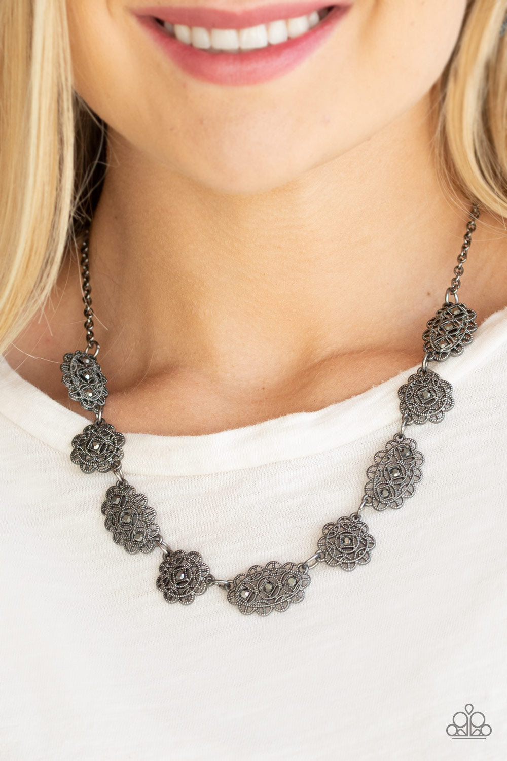 Vintage Vogue - Black - Paparazzi Necklace