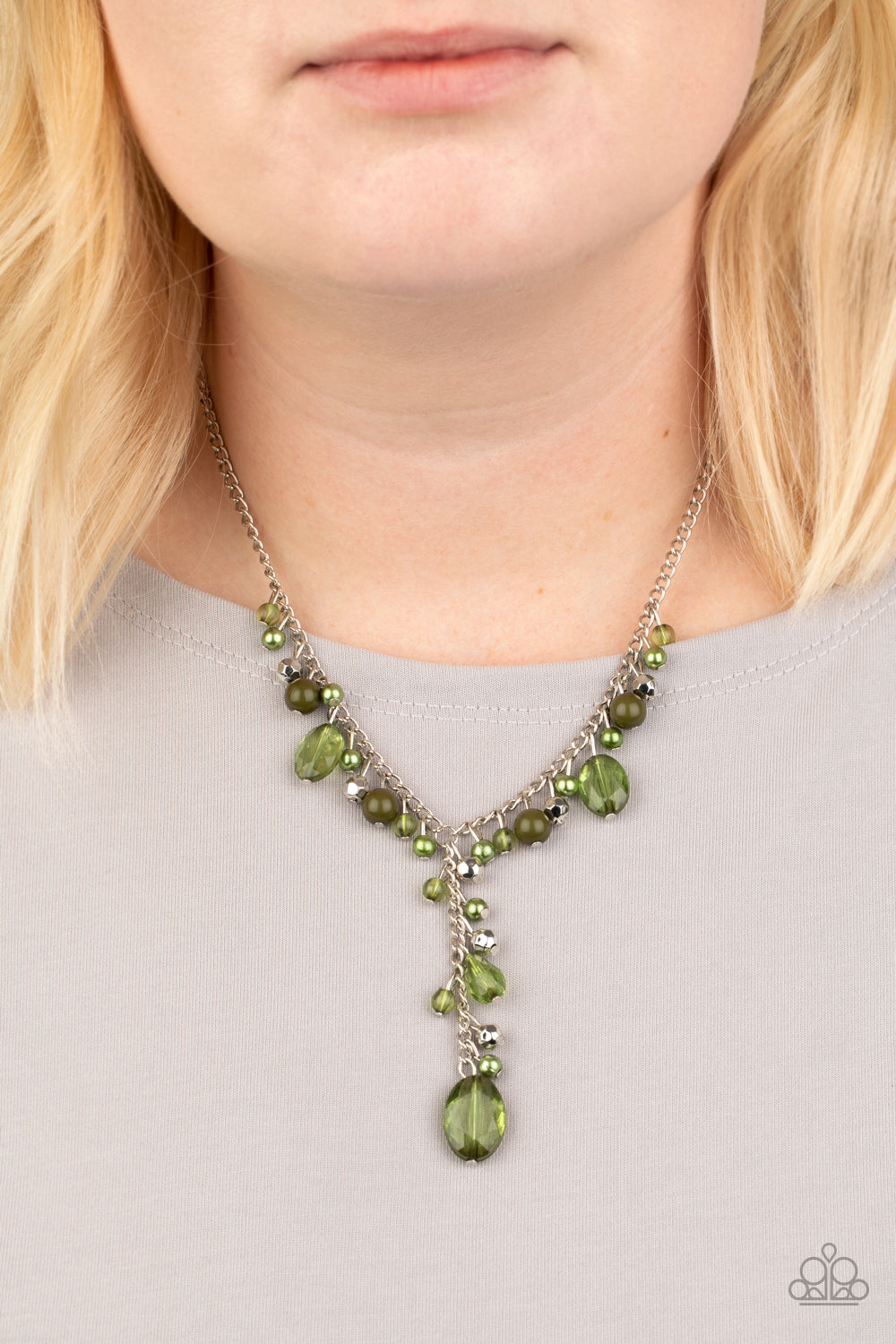 Crystal Couture - Green Necklace- Paparazzi