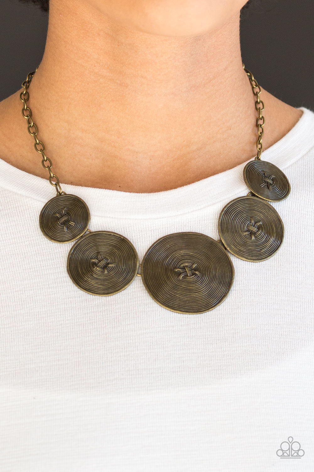 Deserves A Medal - Brass - Paparazzi Necklace