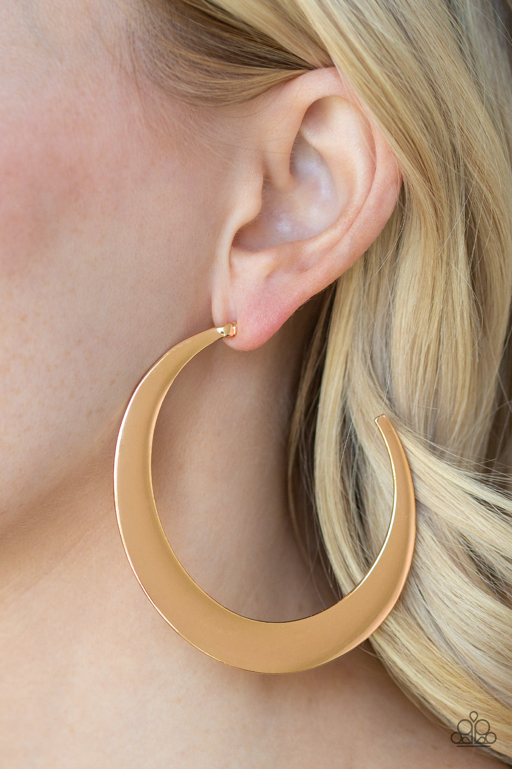 Moon Beam - Gold Paparazzi Earrings