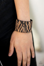 Load image into Gallery viewer, Zebra Zone - Black ;- Paparazzi
