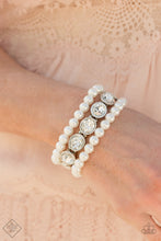 Load image into Gallery viewer, Flawlessly Flattering - White - Paparazzi
