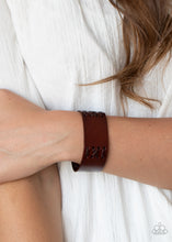 Load image into Gallery viewer, Paparazzi &quot;Batters Up&quot; Brown Leather Snap Bracelet
