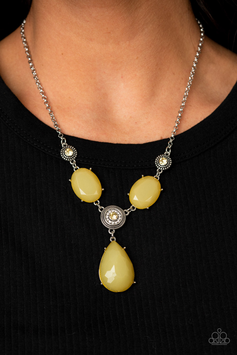 Paparazzi Accessories Heirloom Hideaway - Yellow Necklace