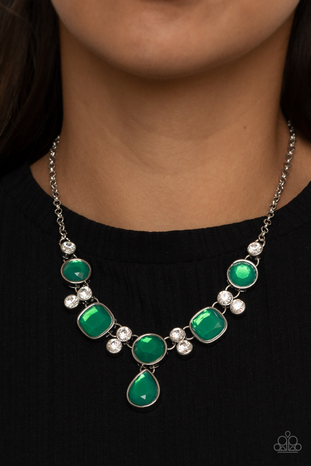 Paparazzi Accessories Crystal Cosmos - Green Necklace