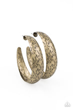 Load image into Gallery viewer, Paparazzi Sahara Sandstorm - Brass Earrings

