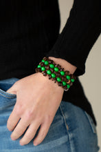 Load image into Gallery viewer, Tahiti Tourist - Green - Paparazzi Bracelet
