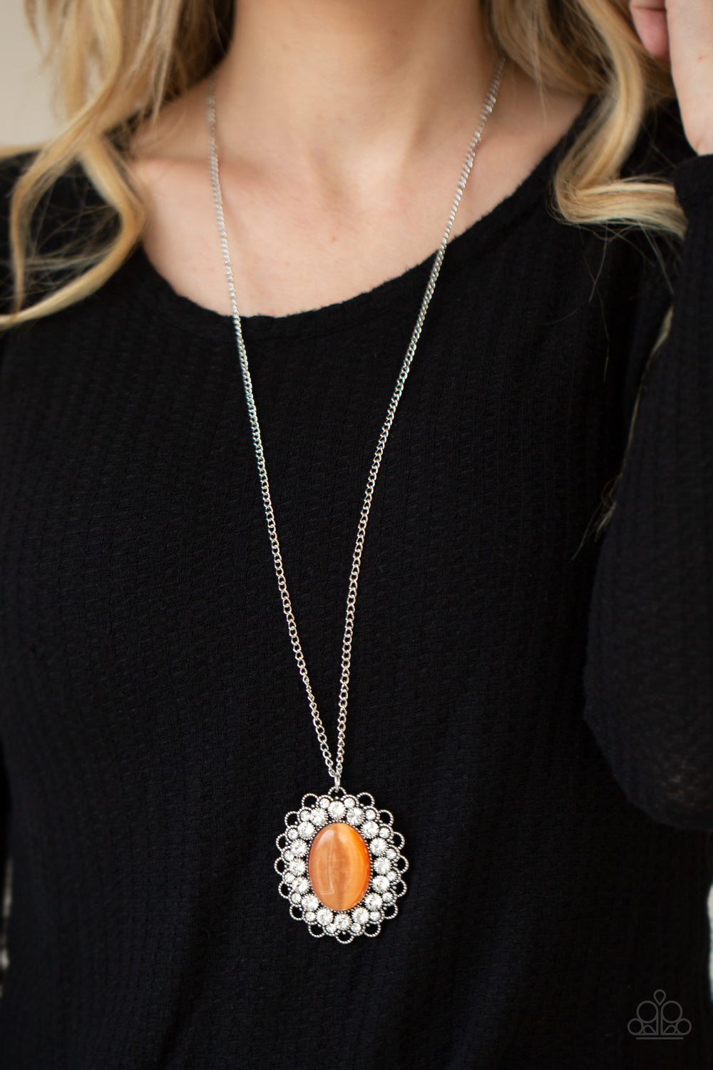 Paparazzi Accessories Oh My Medallion - Orange Cat`s Eye Necklace