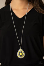 Load image into Gallery viewer, Paparazzi Retro Prairies - Yellow Necklace
