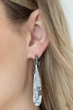 Load image into Gallery viewer, Pursuing The Plumes - Black Earrings Paparazzi
