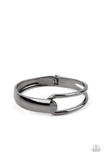 Load image into Gallery viewer, Couture-Clutcher - Black Paparazzi Accessories
