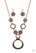 Load image into Gallery viewer, Paparazzi Saguaro Garden - Copper 💖 Necklace
