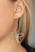 Load image into Gallery viewer, Flower Garden Fashionista - Silver Paparazzi Necklace
