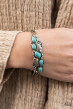 Load image into Gallery viewer, Paparazzi Cottage Living Blue Bracelet
