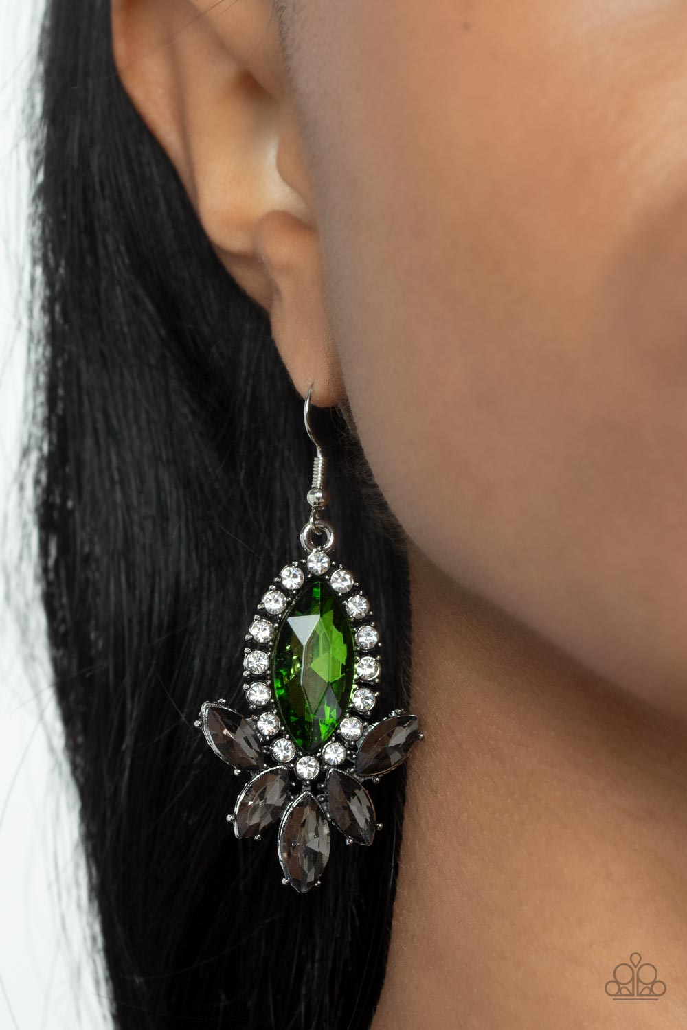 Serving Up Sparkle - Green Paparazzi Accessories