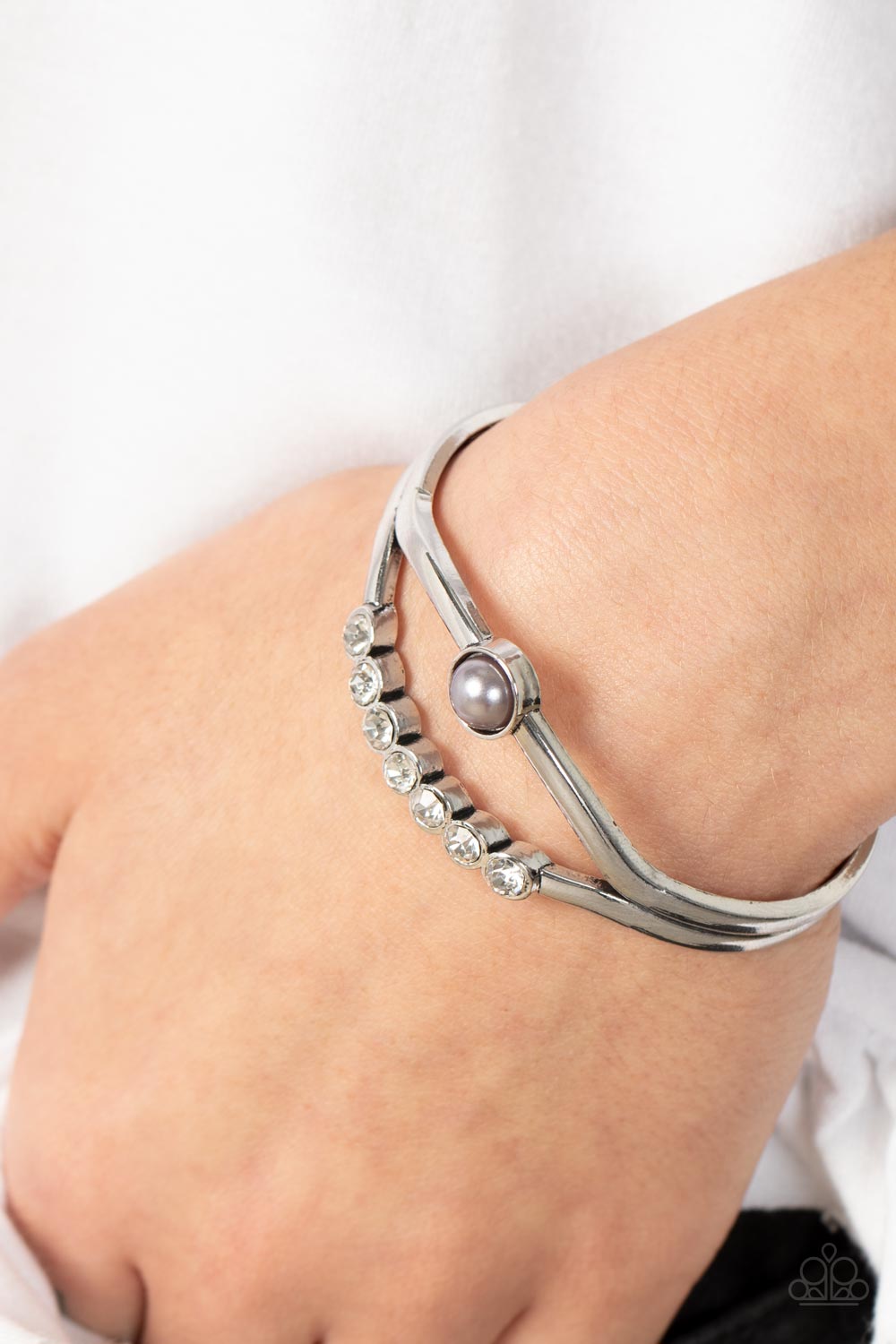 Palace Prize - Silver- Paparazzi Bracelet