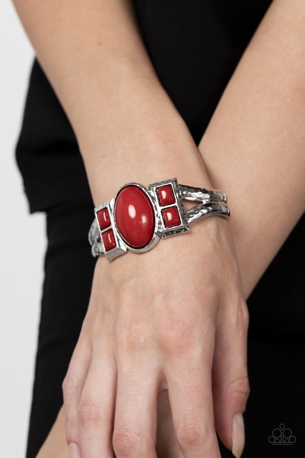A Touch of Tiki - Red Paparazzi Bracelet