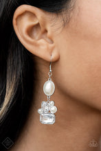 Load image into Gallery viewer, Showtime Twinkle - White Paparazzi Accessories
