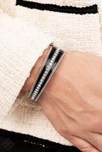 Load image into Gallery viewer, Exquisitely Empirical - Paparazzi Accessories
