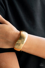 Load image into Gallery viewer, Fiercely 5th Avenue- Complete Trend Blend Fashion Fix
