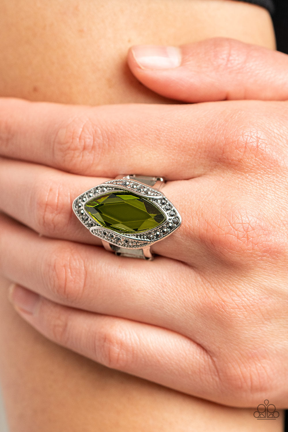 Let Me Take a REIGN Check - Green Paparazzi Rings