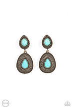 Load image into Gallery viewer, Country Soul - Brass Paparazzi Earrings
