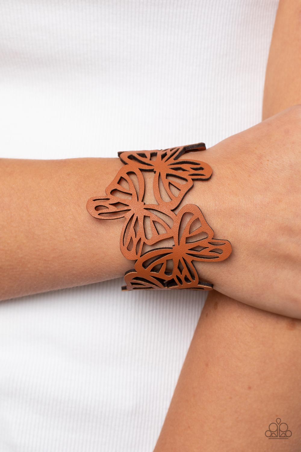 Butterfly Breeze - Brown Paparazzi Bracelet