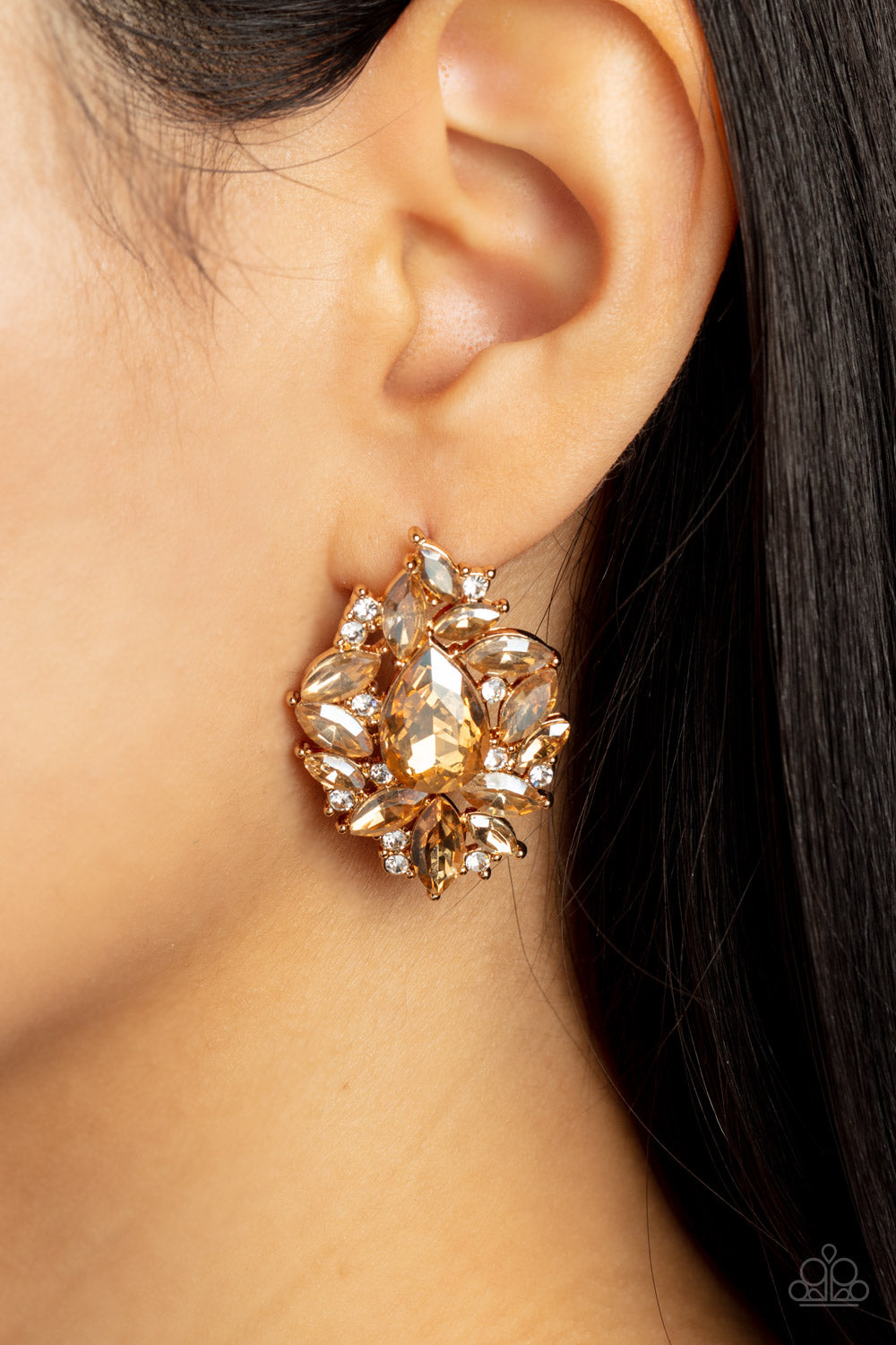 We All Scream for Ice QUEEN - Gold Paparazzi Earrings