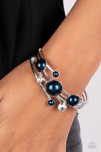 Load image into Gallery viewer, Total SAIL-Out - Blue Paparazzi Bracelet
