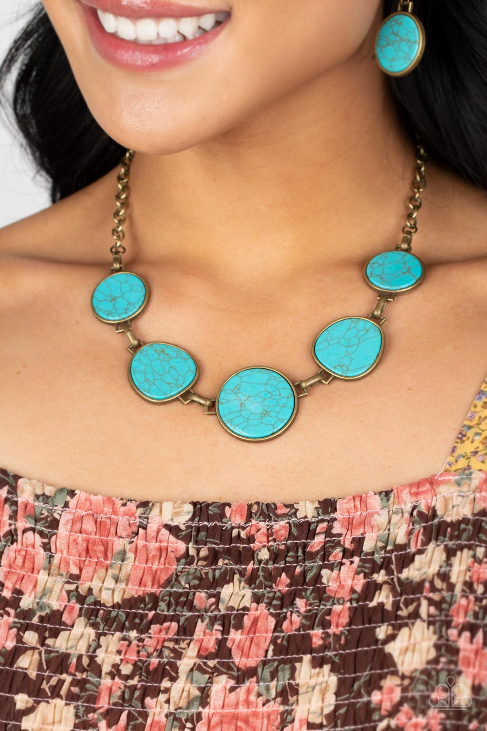 Santa Fe Flats - Brass Paparazzi Necklace